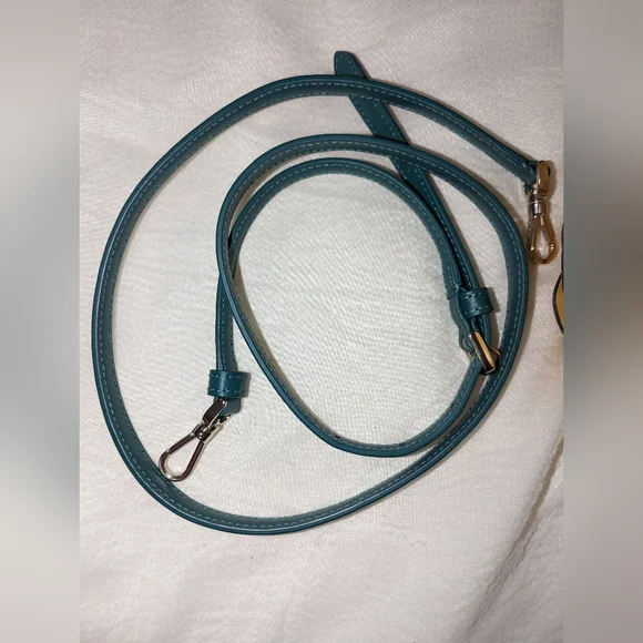 Kate Spade Pineapple Crossbody Drawstring Bucket Bag Colada Yellow Green EUC - Picture 9 of 10